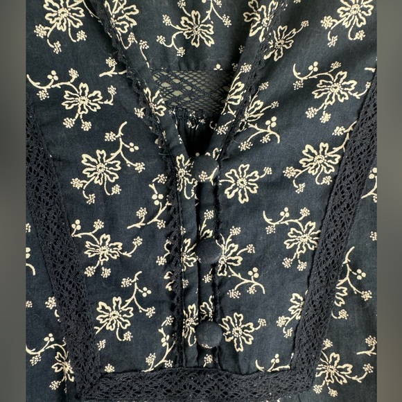 New Veronica Beard Kent Floral Embroidered Long-Sleeve Top Size 6 - Picture 9 of 13